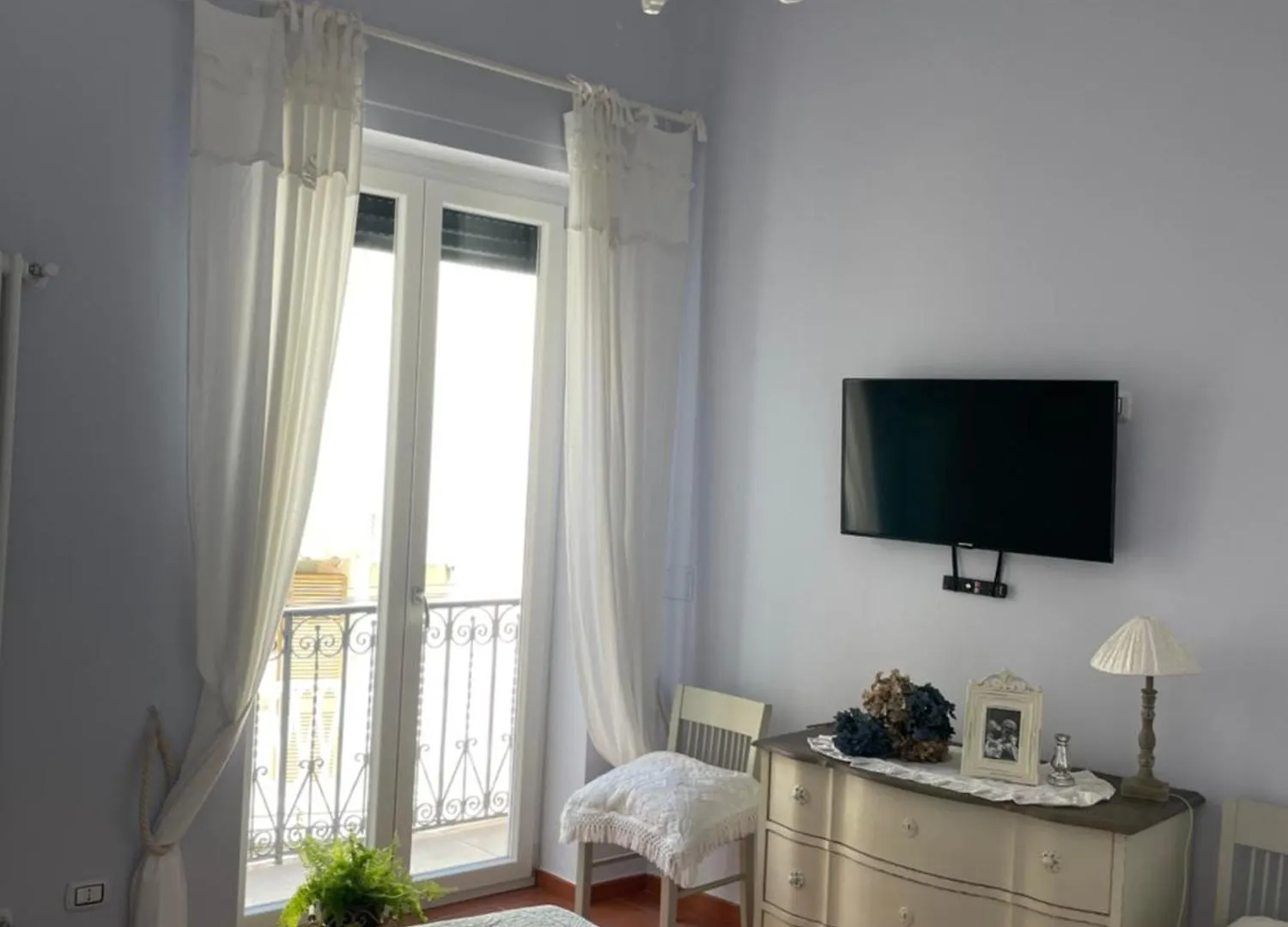 Casa Da “Nonna Iolanda” Napoli Centro Storico Apartment